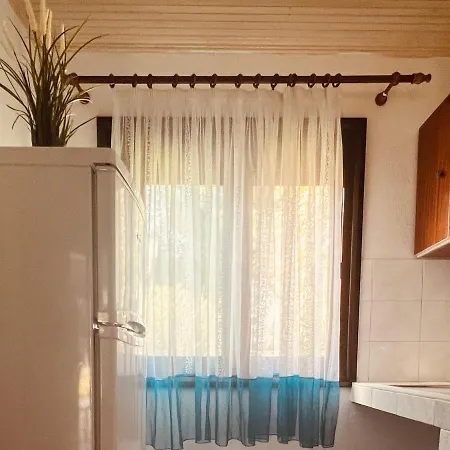 Ianthi Apartment *